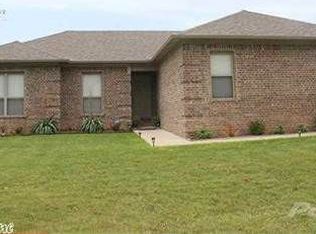 256 Creek View Dr, Austin, AR 72007