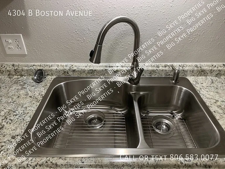 4304B Boston Ave — Photo 4
