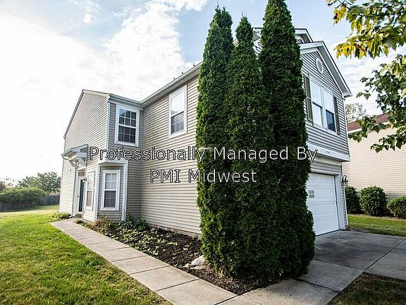 2nd image of 4545 Connaught Dr E