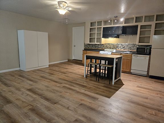 2nd image of 5391 W Mexico Ave