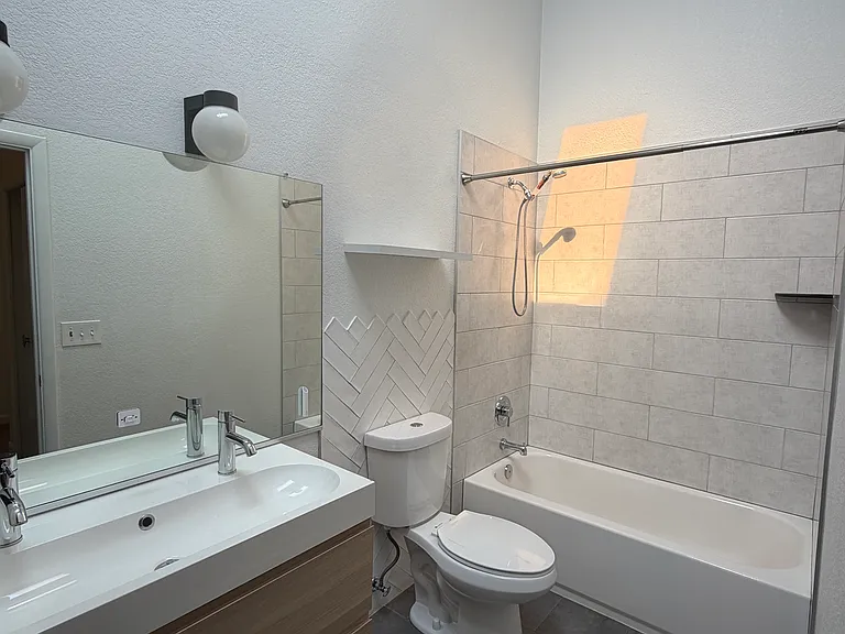 W Canyon Dr — Photo 9