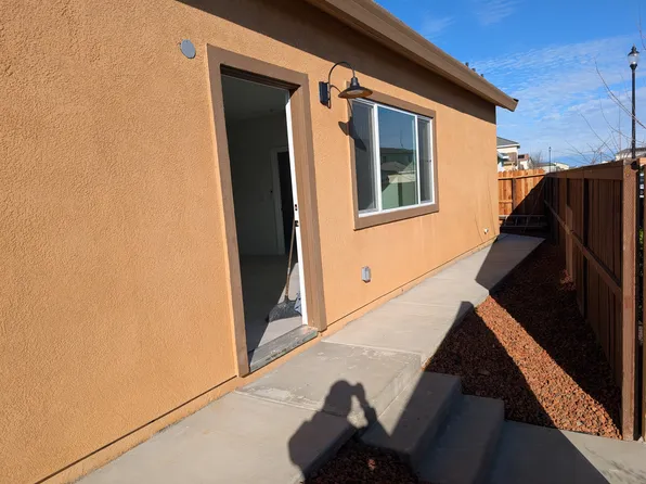 8041 Bossa Nova Way, Roseville, CA 95747