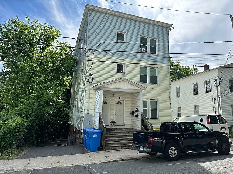 9 Greenmount Ter #11B — Photo 6