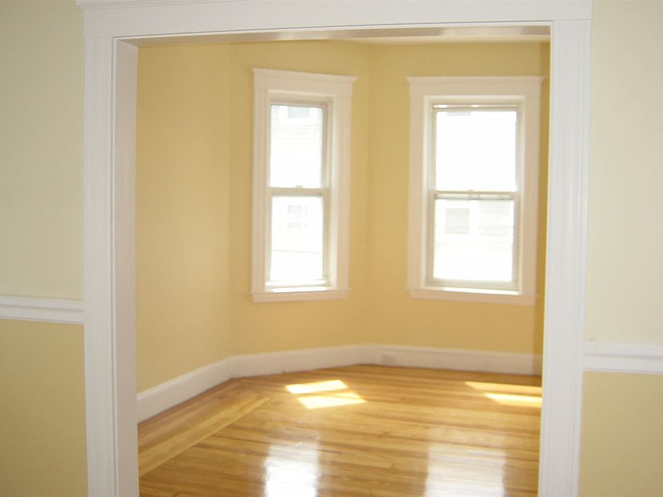 MarionLivingRoom
