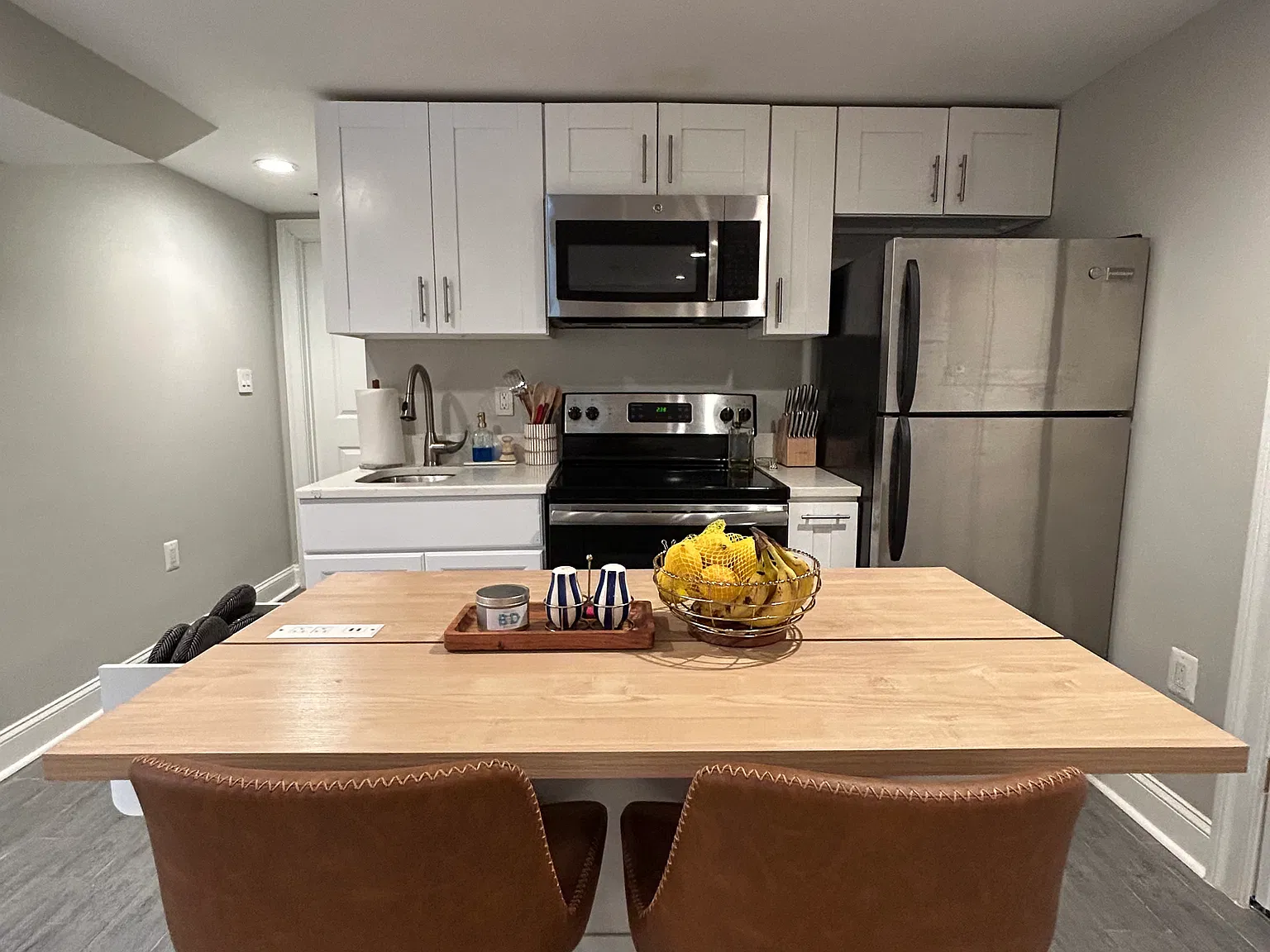 1 bed, 550 sqft, $1,999 — Photo 2