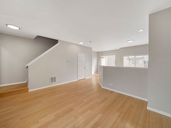 2nd image of 1494 Saint James Ct