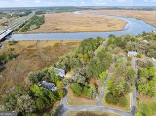 R1 Sanctuary Harbour Trl, Waverly, GA 31565