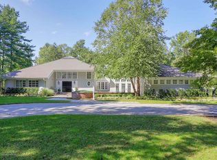 5 Buttonwood Ln E, Rumson, NJ 07760