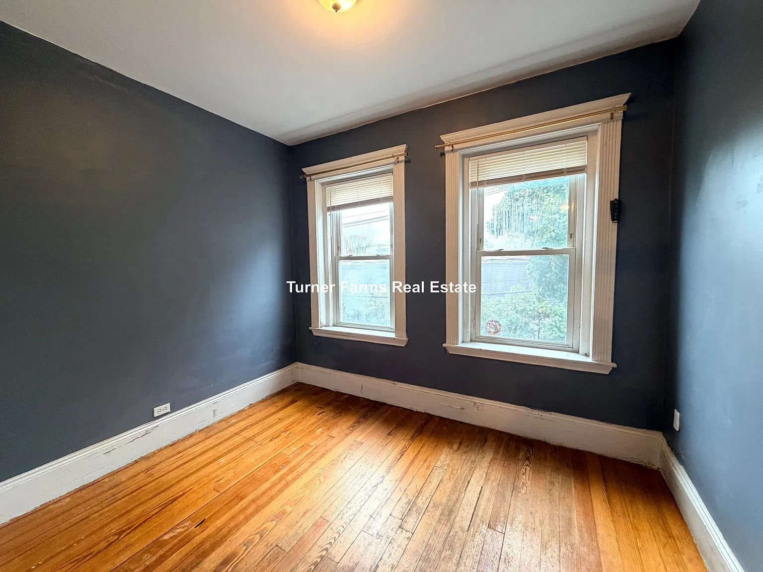 3 bed, 9999 sqft, $3,200 — Photo 4