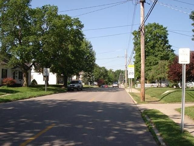 2nd image of 99 High St