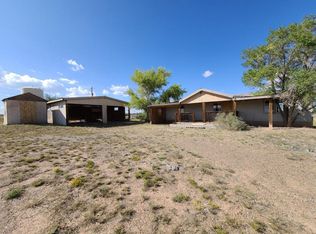 17 Pinto Dr, Edgewood, NM 87015
