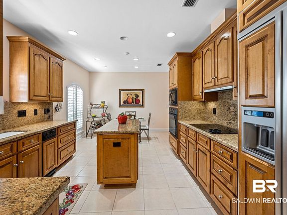 5th image of 117 Chestnut Rdg