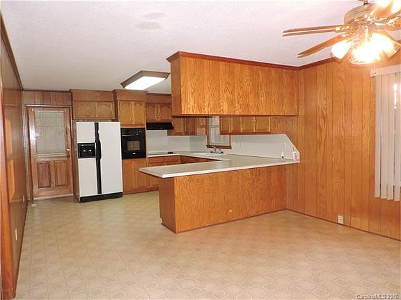 4th image of 1113 Brookwood Ext