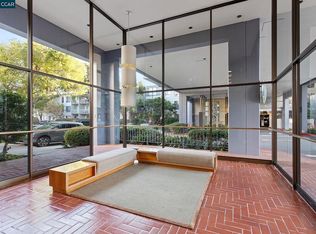 4 Commodore Dr UNIT 325, Emeryville, CA 94608