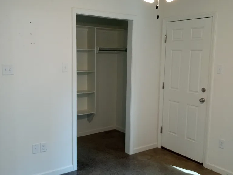 8 Tupelo St #B — Photo 17
