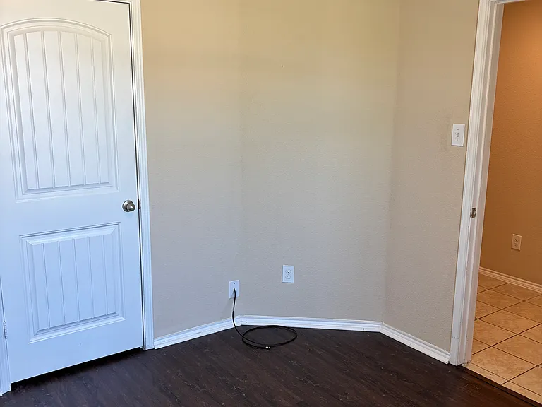 2047 Enchanted Rock Dr — Photo 17
