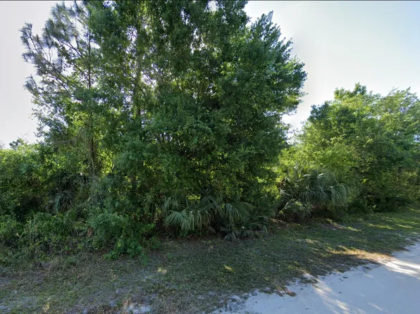 7820 95th Avenue, Vero Beach, FL 32967
