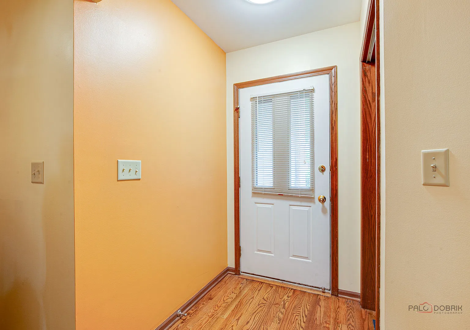 3 bed, 1867 sqft, $3,000 — Photo 4
