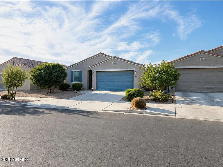 40492 W Jenna Ln — Photo 2