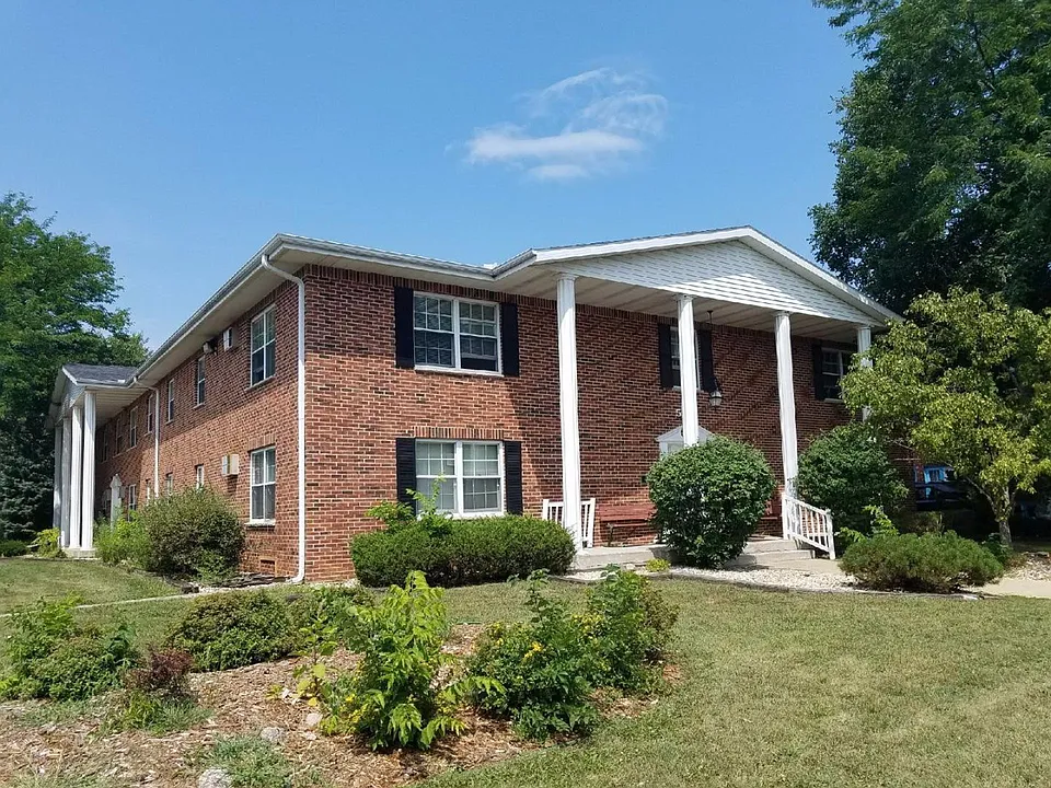 501 W Grand Ave
