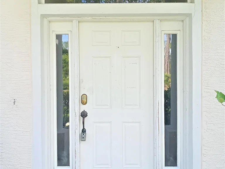 12 Empire Ln — Photo 2