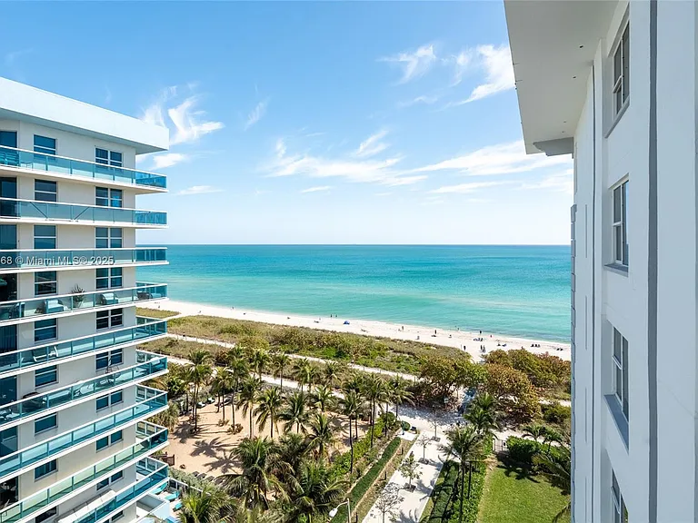 9195 Collins Ave #1103 — Photo 9