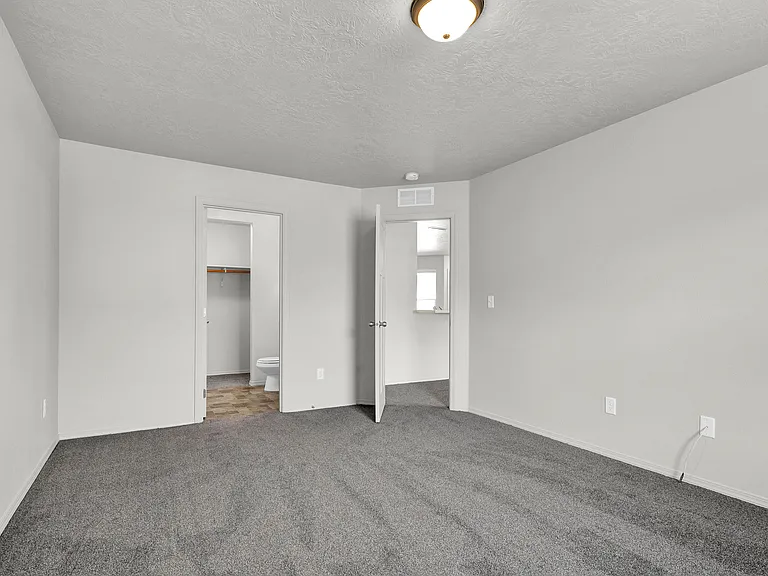 2232 N Greenville Ave — Photo 15