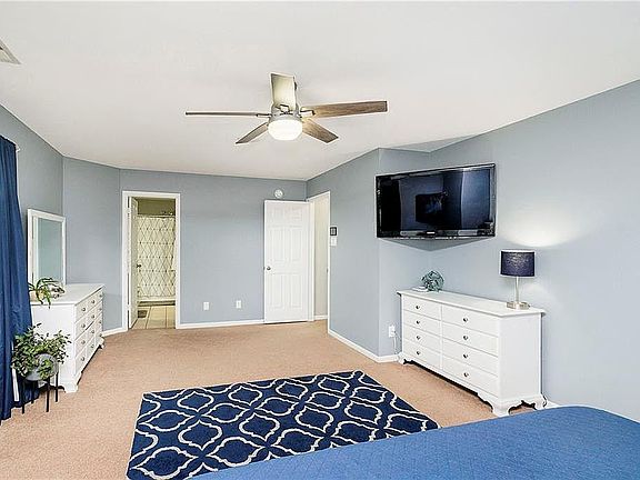 4th image of 14632 Roeriver Ct