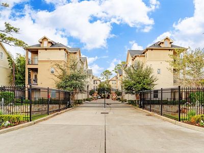 1313 Bobbitt Place Ln, Houston, TX, 77055