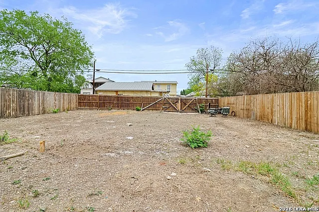 235 Cornell Ave — Photo 29