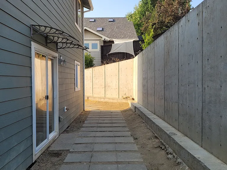 2470 Herrington Way — Photo 32