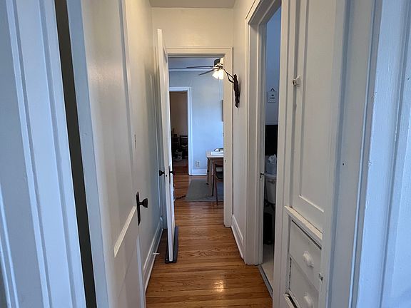 4th image of 2517 Bryant Ave S APT 203