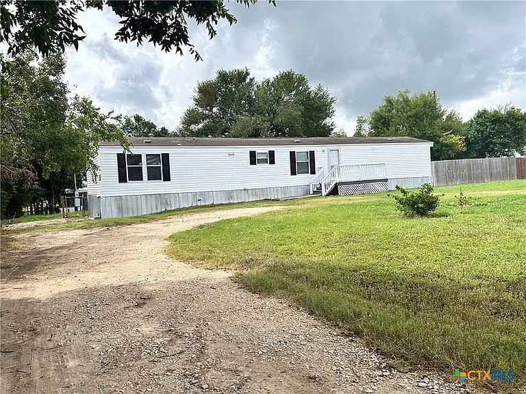 208 Picasso Dr — Photo 34