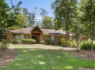 3 Sandalwood Dr, Madison, MS 39110
