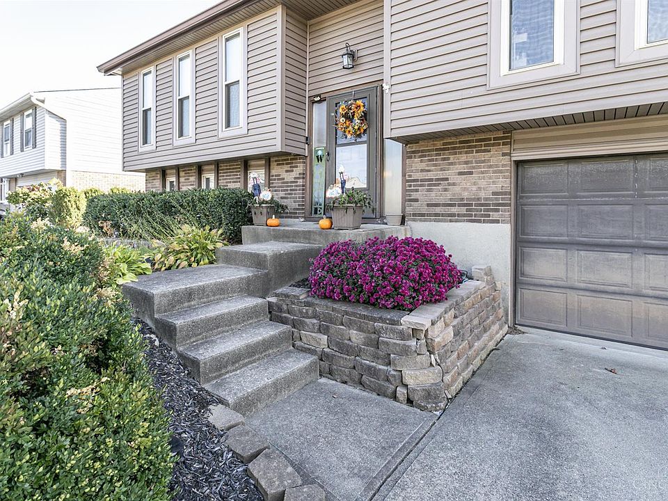 1st image of 4991 Bonaventure Ct