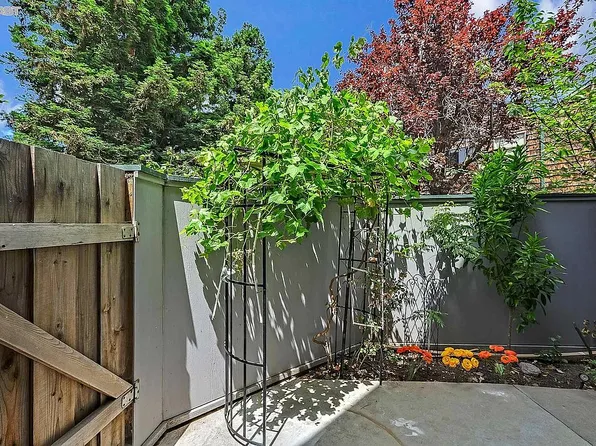 47151 Morse Ter #103, Fremont, CA 94539