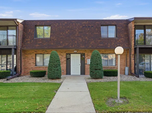 22461 Pleasant Dr APT 19, Richton Park, IL 60471