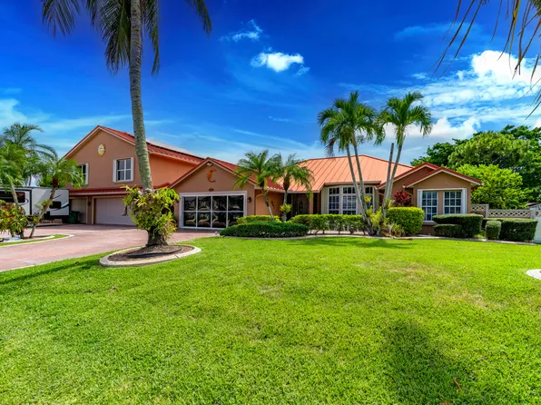 1652 SW Schleicher Lane, Port St Lucie, FL 34984