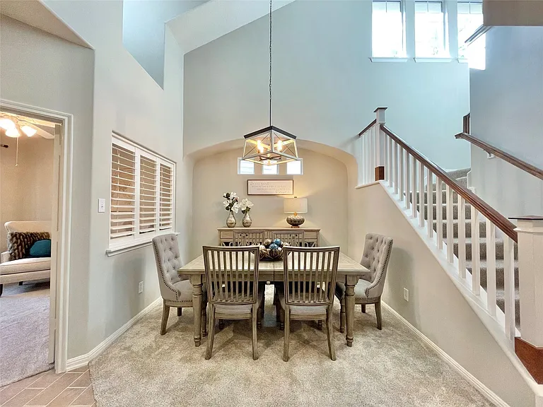 46 Flickering Sun Ct — Photo 9