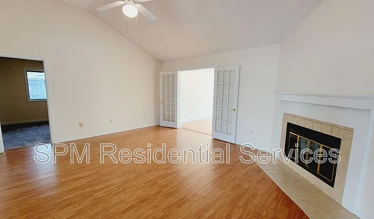 6665 Tidewater Ln — Photo 4