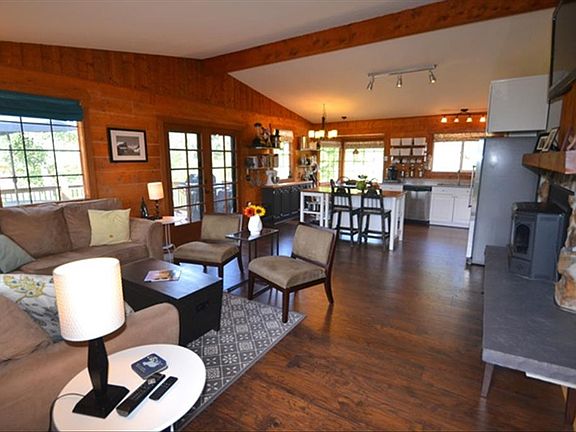 Living, Kitchen & Entry
