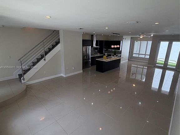 2nd image of 6070 NW 103rd Psge