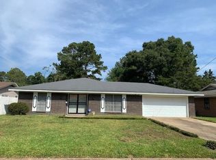 3520 Holmes Ave, Jackson, MS 39213