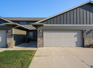 9422 W Broek Dr, Sioux Falls, SD 57106