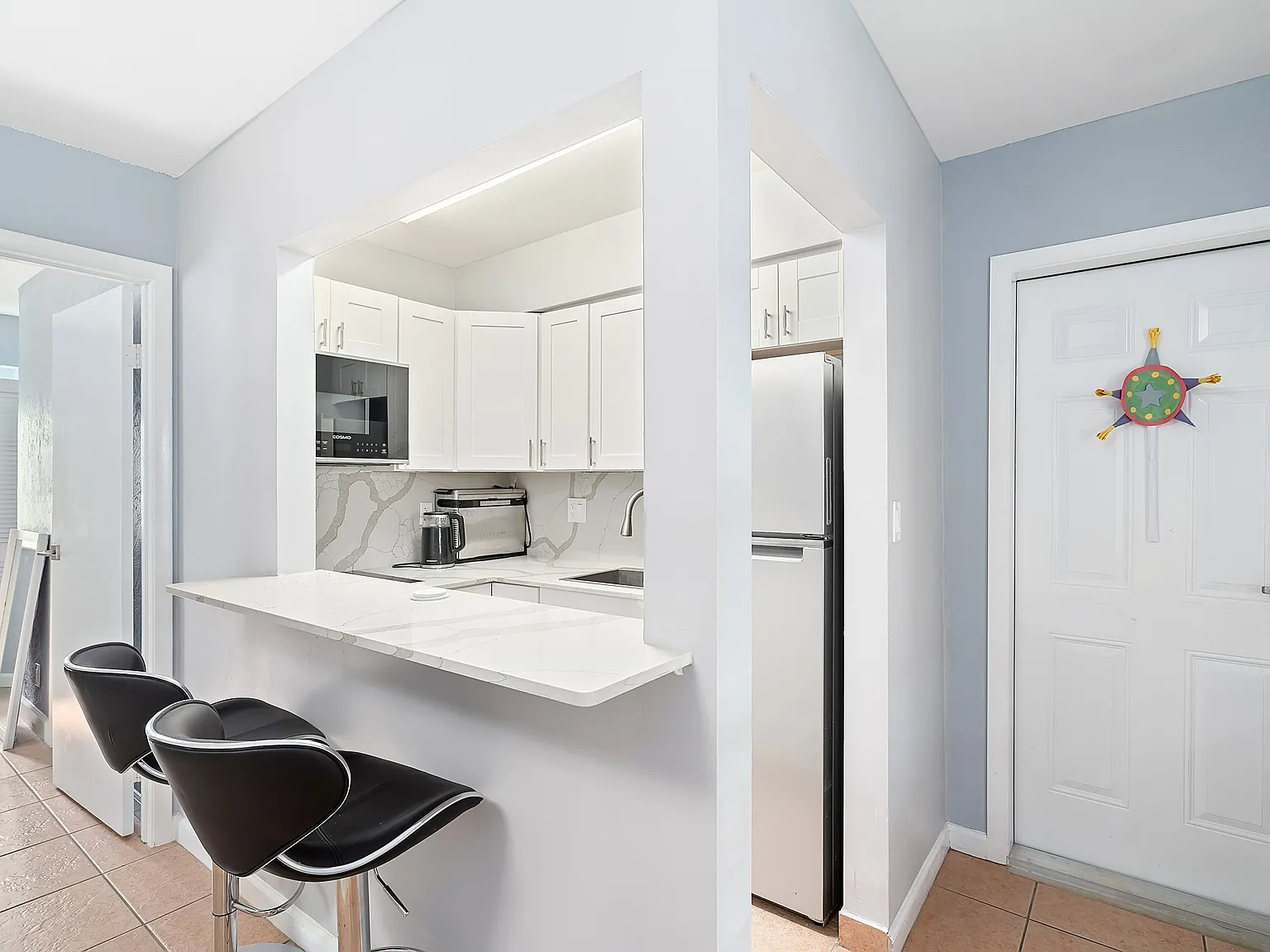 1 bed, 500 sqft, $1,800 — Photo 2