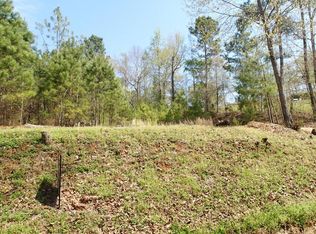 Griffin Rd, Columbus, MS 39705