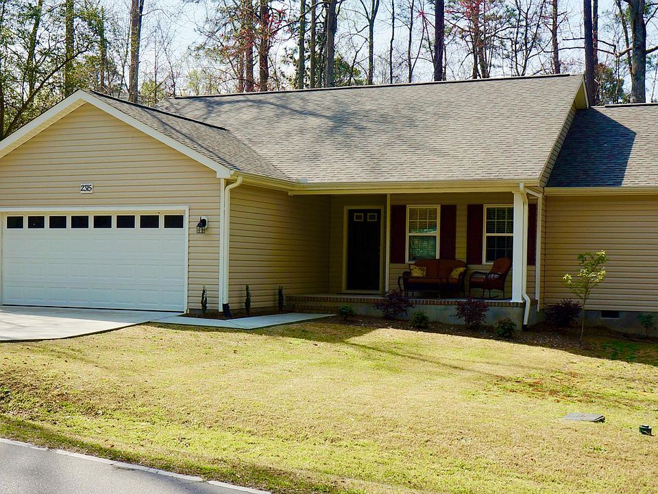 Contact Margarieta Gellman at bnagellman@gmail.com for 2315 Long Leaf Drive W, Pinehurst NC. Ensure that you include the "W" in the address in a GPS or you might go to the wrong house.