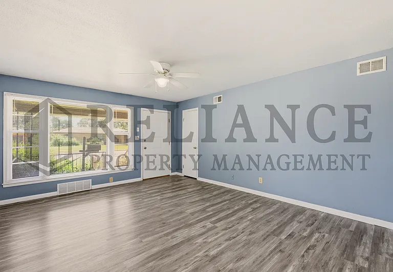 2425 N Marigold Ln — Photo 14