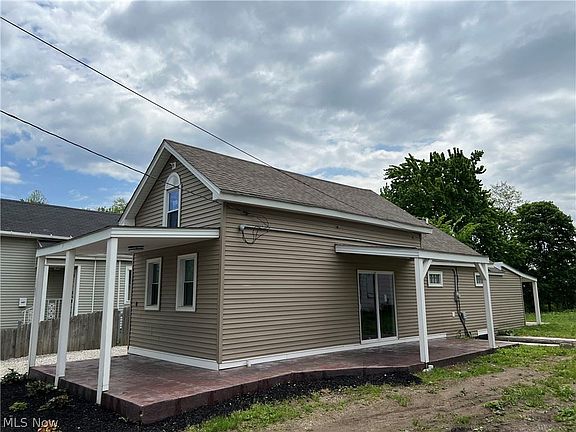 2nd image of 1183 Holmden Ave