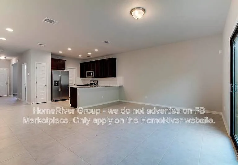 1809 Artesian Springs Xing — Photo 5